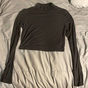 Small, turtle neck, black, long sleeve crop top